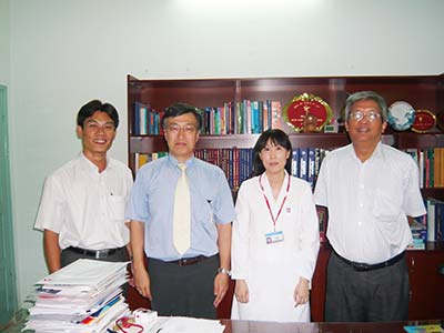 2007年 ベトナムホーチミン産婦人科病院訪問